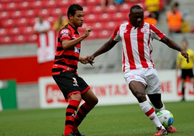 willian arao flamengo atletico goianiense