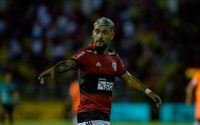 Gols de falta Flamengo