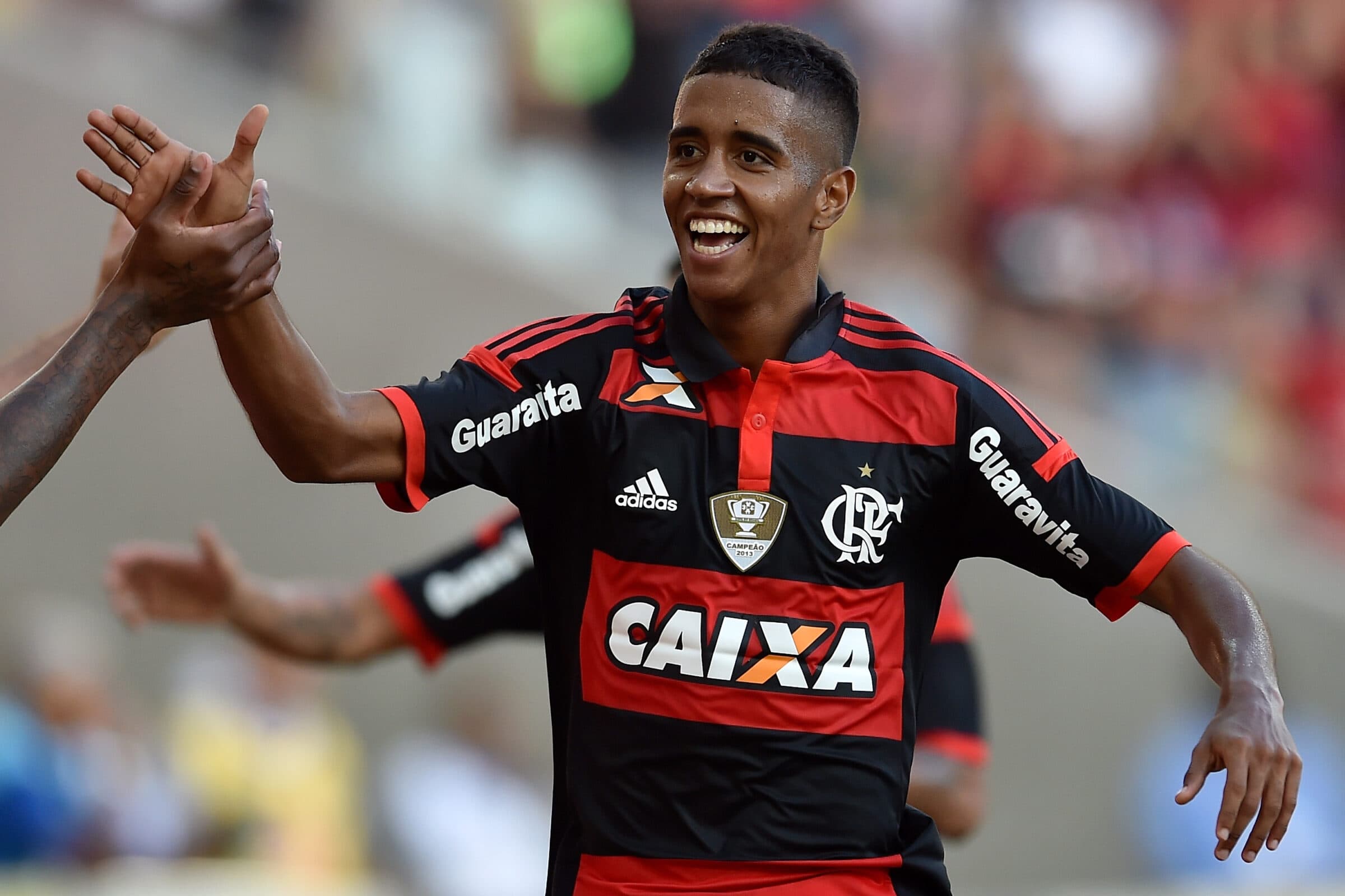 Gabriel comemora gol do Flamengo em 2014