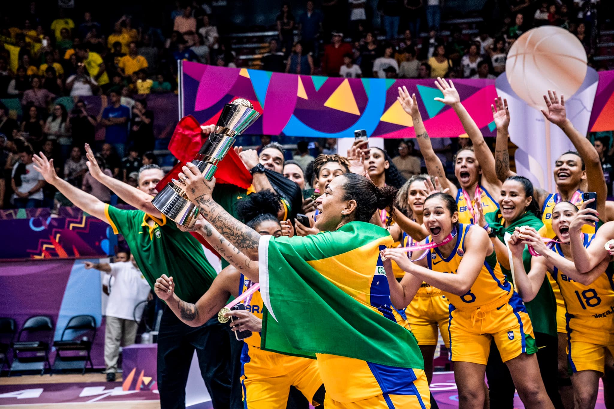 Sob o comando de José Neto, Brasil é campeão da Copa América Feminina de Basquete