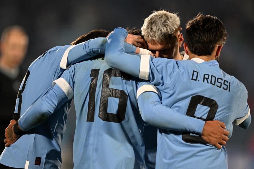 Rodrigo Zalazar comemora gol pelo Uruguai