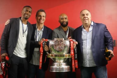 Fabinho Soldado ao lado de Marcos Braz, Spindel e Juan; Dirigente se despediu do Flamengo antes de acerto com o Corinthians