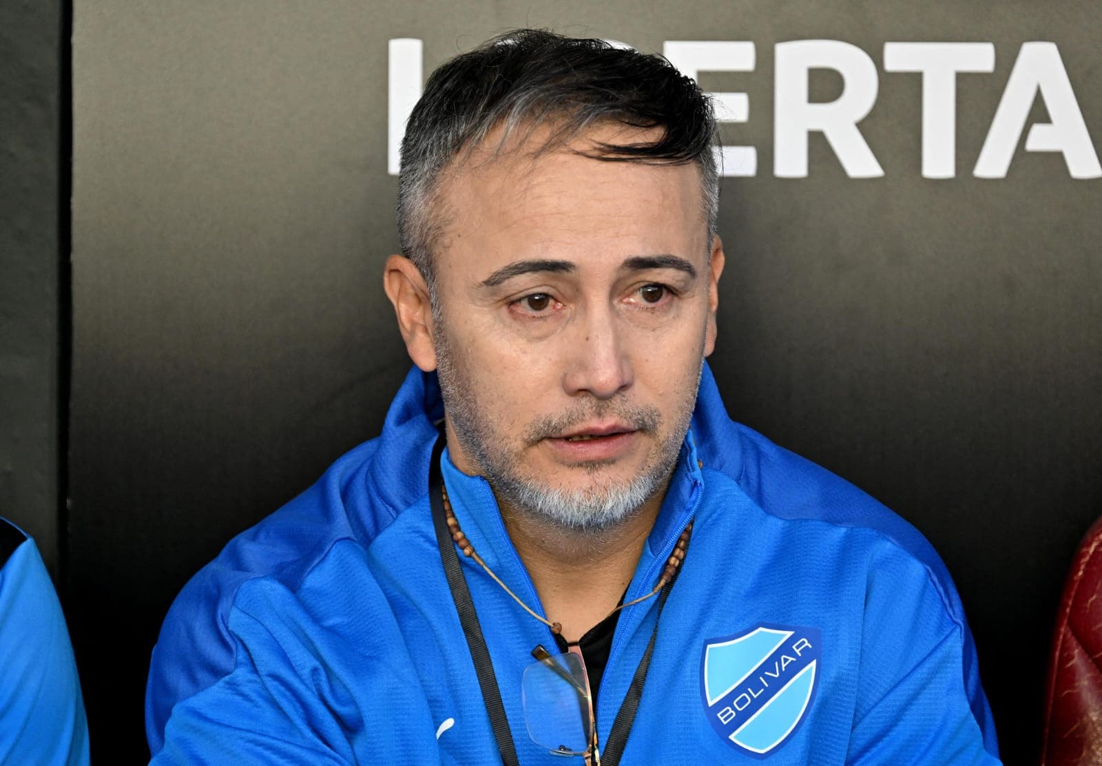 Flavio Robatto, técnico do Bolívar, contra o Flamengo