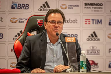Dunshee reage à mobilização que inclui Zico e Bap com própria proposta de emenda que permite a Flamengo virar SAF com só 375 votos