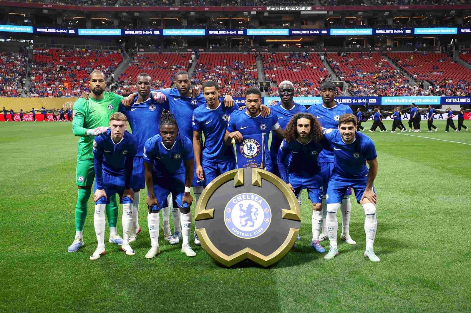 Jogadores do Chelsea FC posam para uma foto da equipe antes da partida do grupo D da Copa do Mundo de Clubes da FIFA 2025 entre Chelsea FC e Los Angeles Football Club no Estádio Mercedes-Benz em 16 de junho de 2025 em Atlanta, Geórgia.