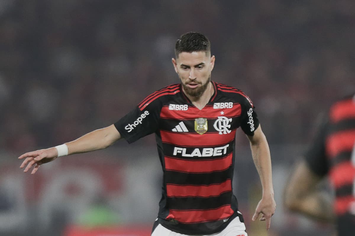 Jorginho, em campo durante Flamengo x Atlético-MG