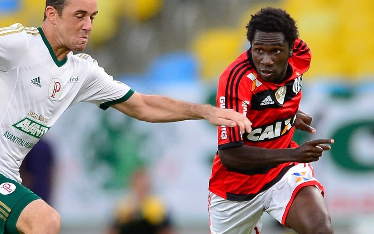 negueba em ação pelo flamengo