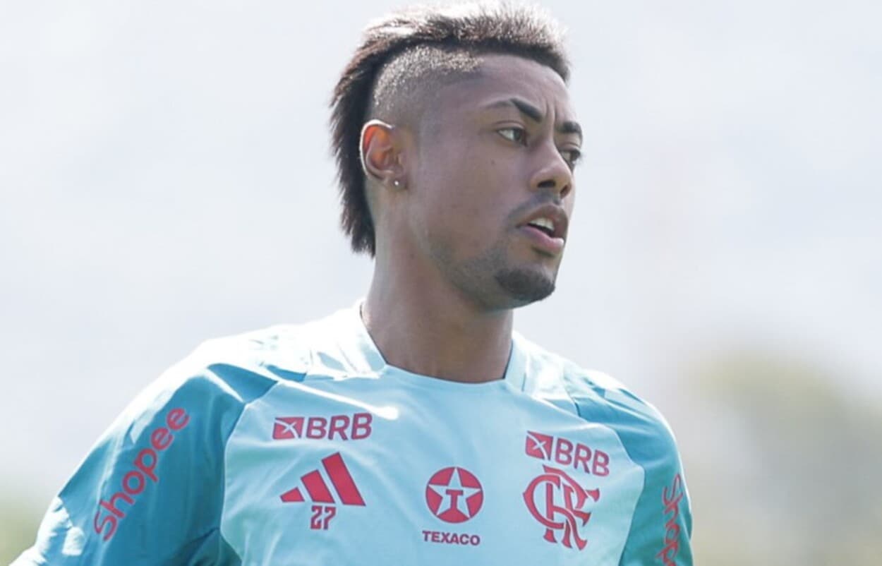 Bruno Henrique em treinamento do Flamengo