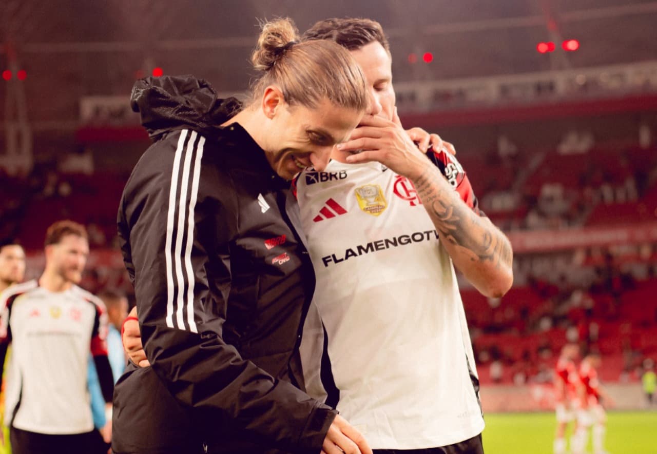 Saúl e Filipe Luís juntos no Beira-Rio