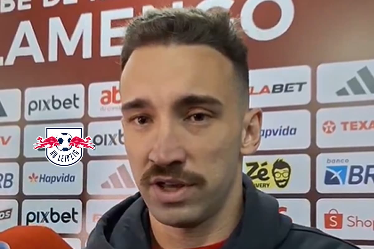 Montagem com Léo Ortiz, ao lado do escudo do RB Leipzig