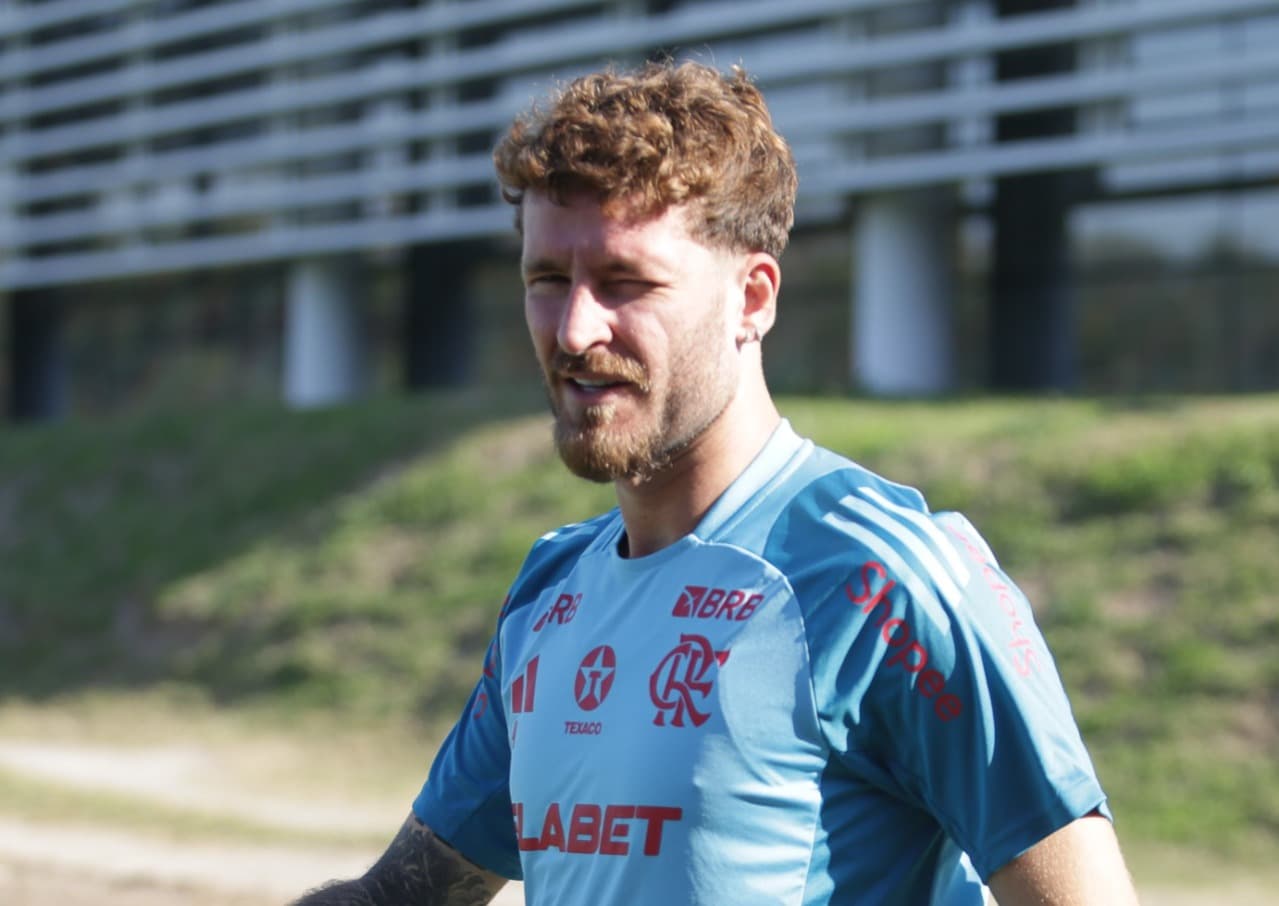 Léo Pereira em treino do Flamengo