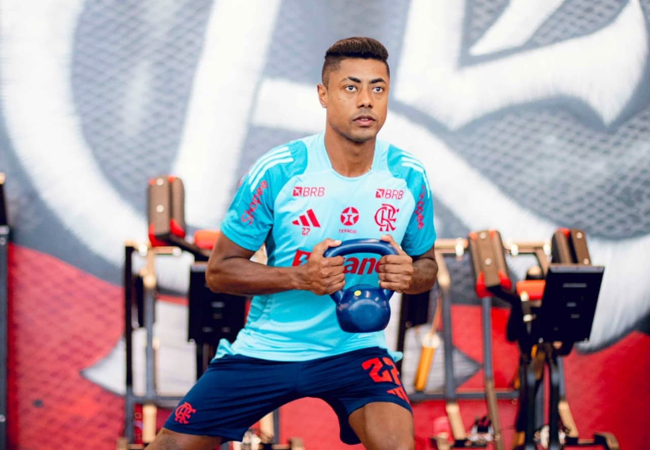 Bruno Henrique em treino no Flamengo