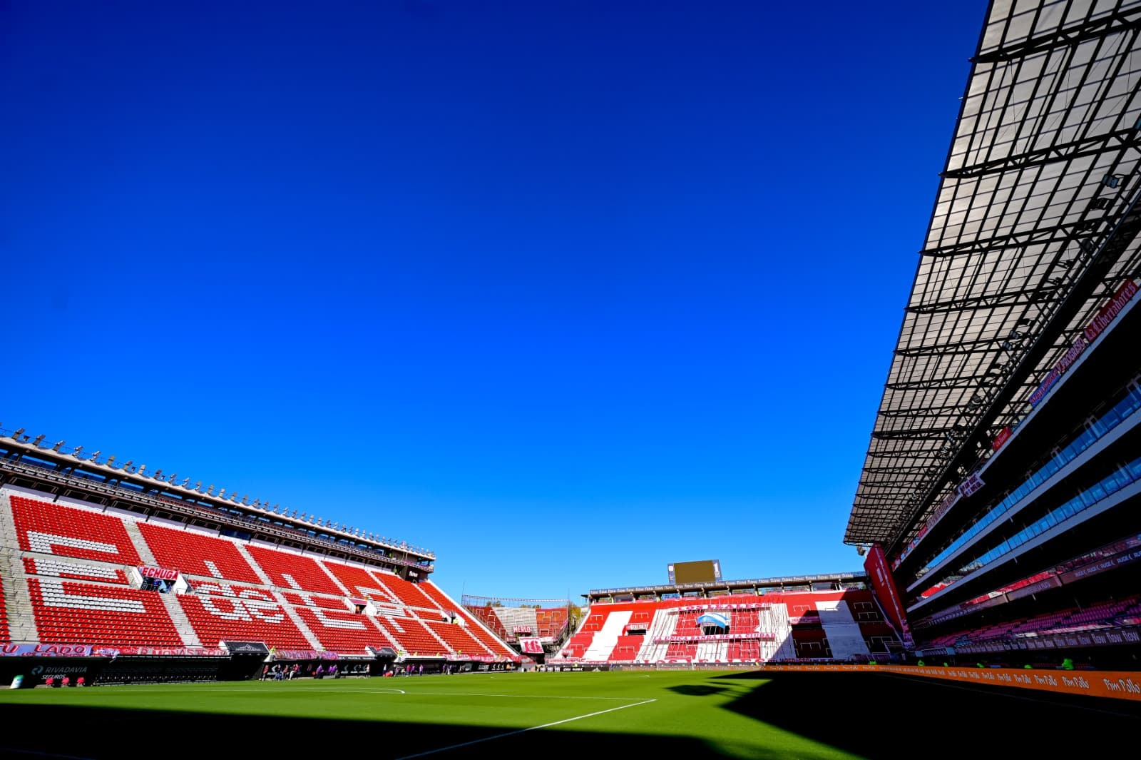 Vista geral do Estádio Jorge Luis Hirschi antes da partida do Torneo Clausura Betano 2025 entre Estudiantes e River Plate em 13 de setembro de 2025 em La Plata, Argentina.