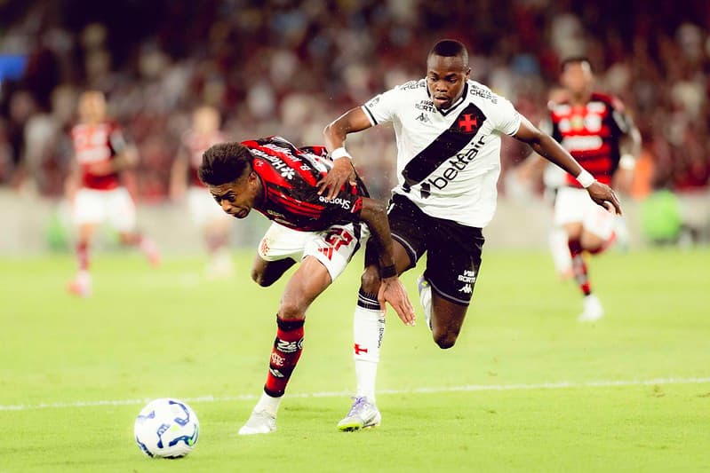 Bruno Henrique em ação no empate contra o Vasco