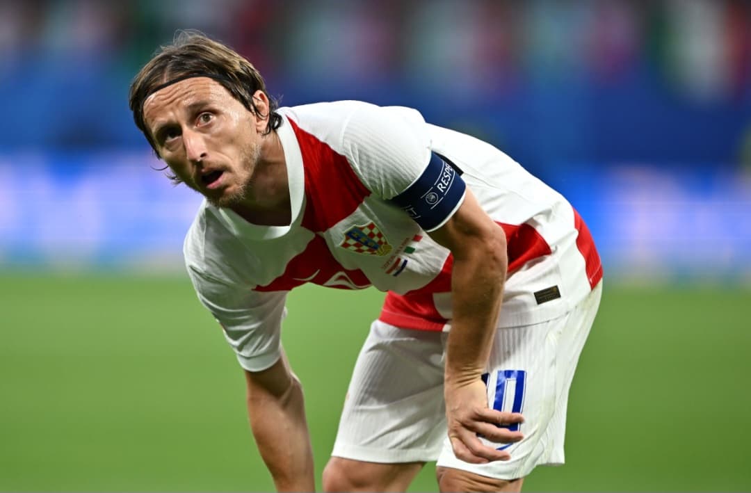 Modric em campo pela Croácia