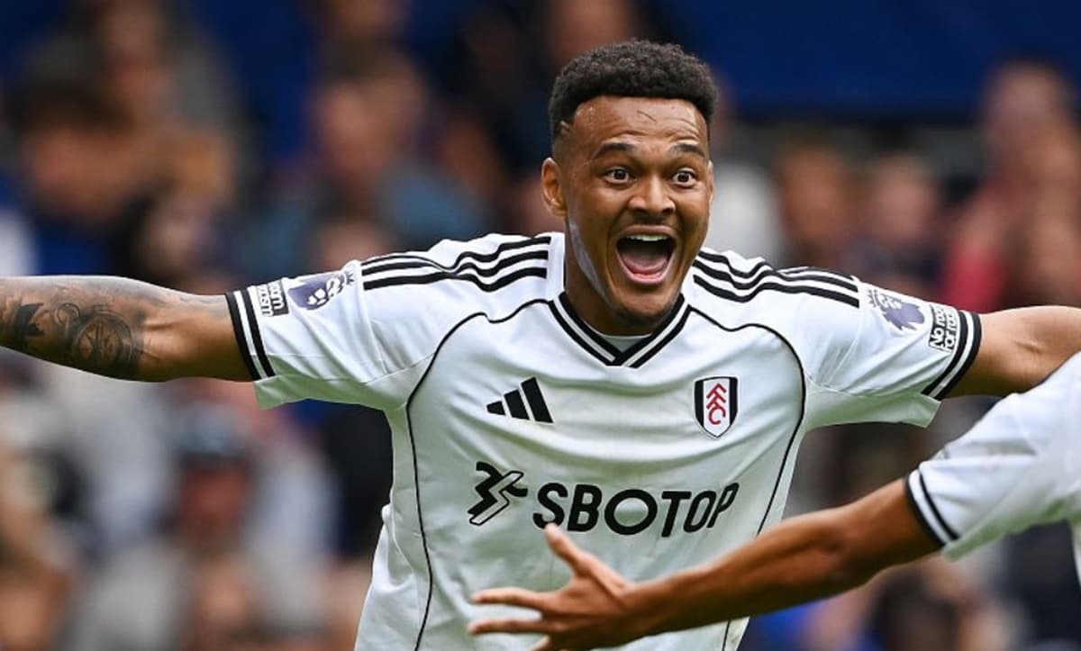 rodrigo muniz em jogo do fulham