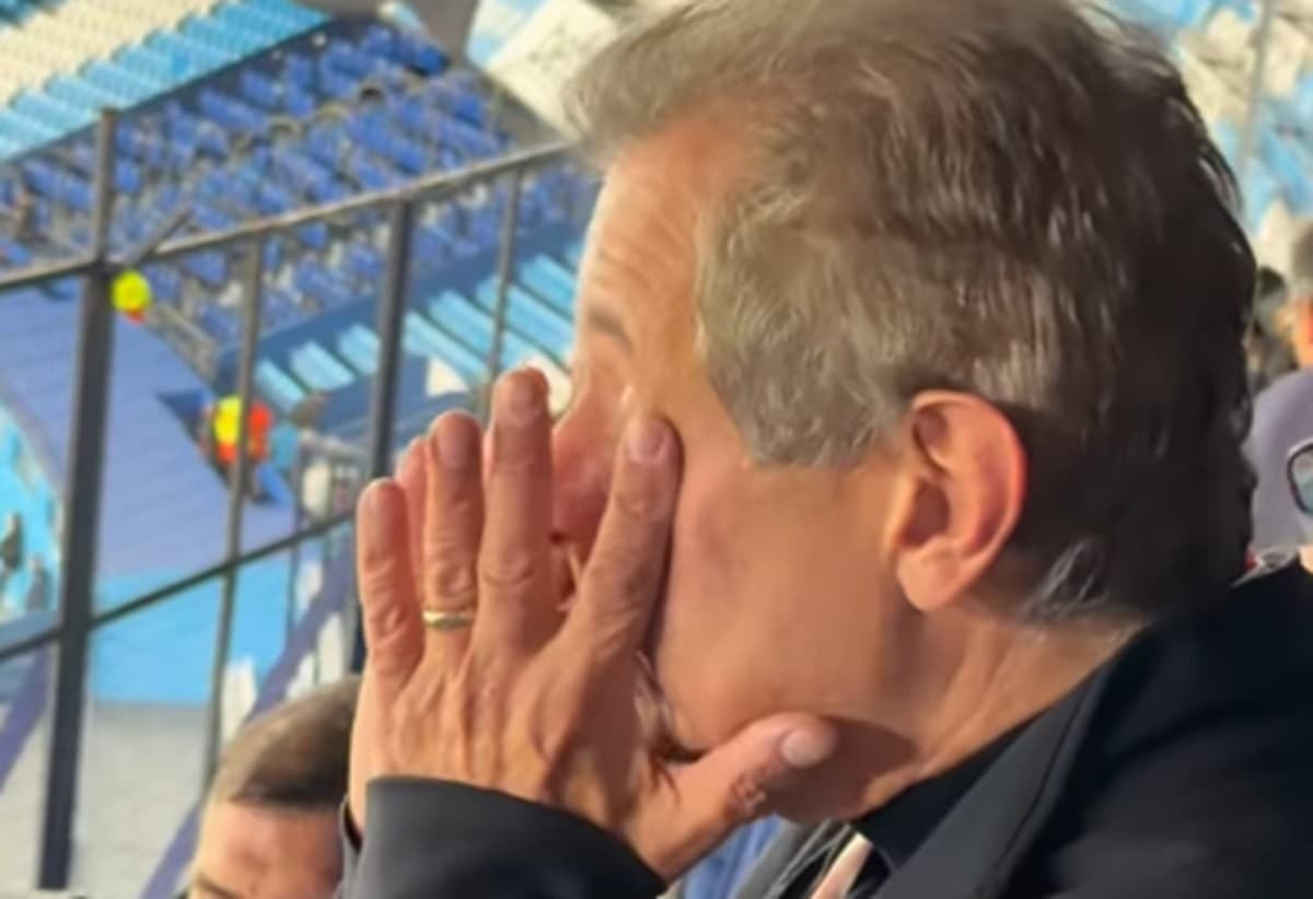 Bap, presidente do Flamengo, chorou após Mengão eliminar Racing