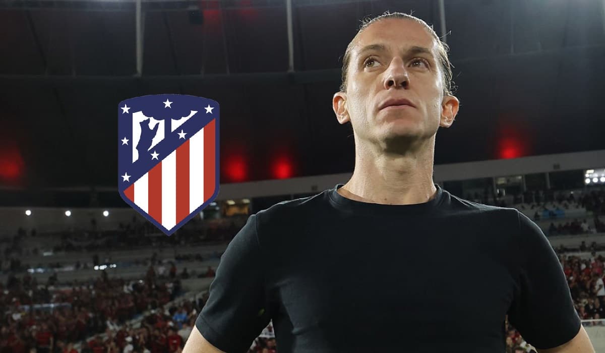 Filipe Luís em jogo do Flamengo contra Atlético-MG; escudo do Atlético de Madrid ao lado