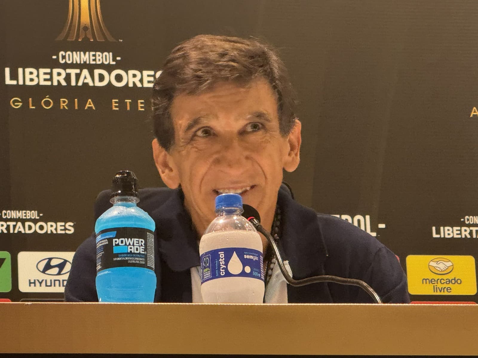 Gustavo Costas, técnico do Racing, em entrevista coletiva