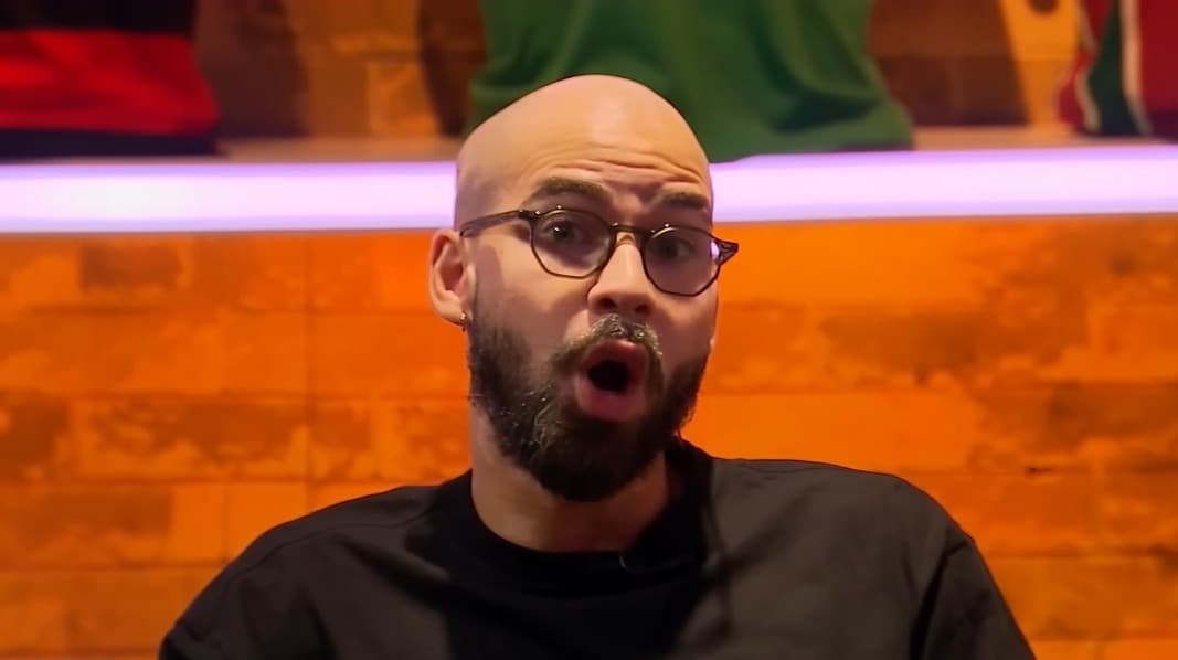 Lucas Pedrosa, comentarista da Cazé TV, analisando escalação do ataque do Flamengo para duelo contra o Racing na Libertadores