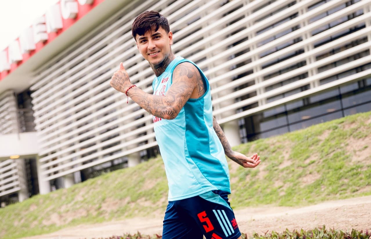 Pulgar em treino no Ninho