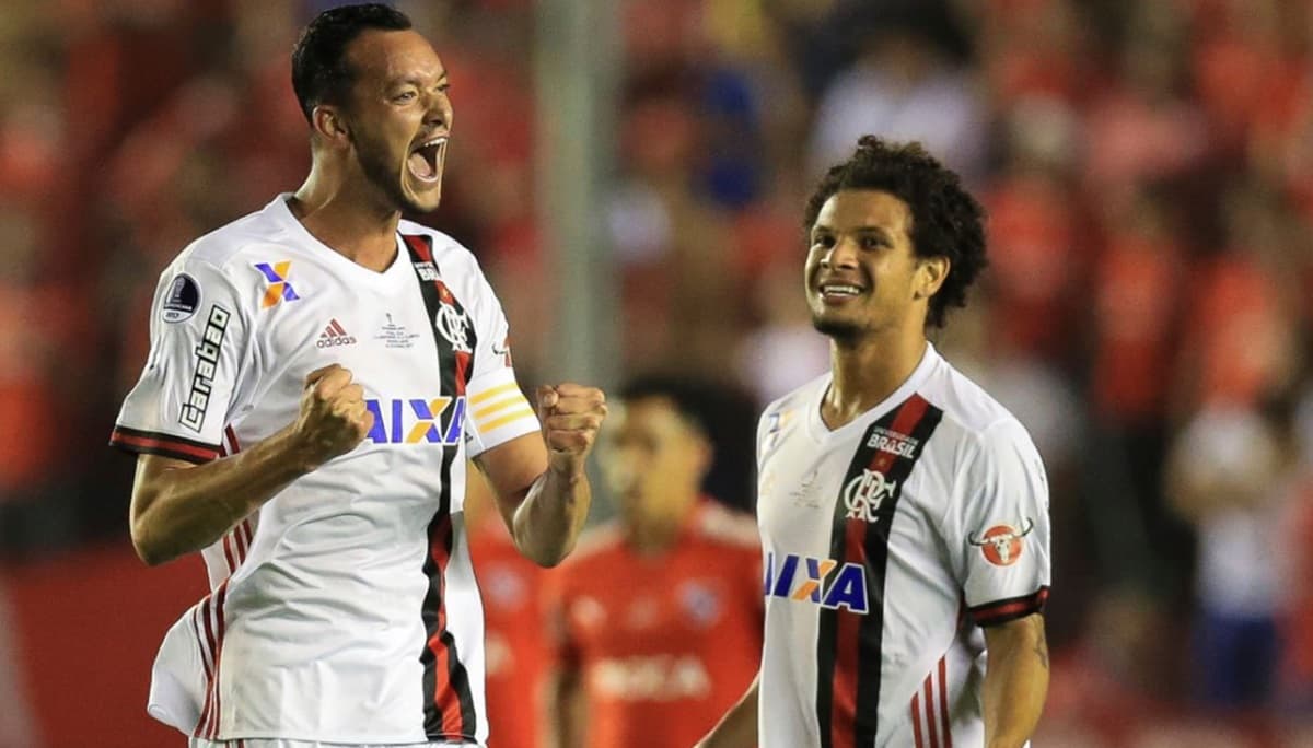Réver ao lado de Willian Arão no Flamengo