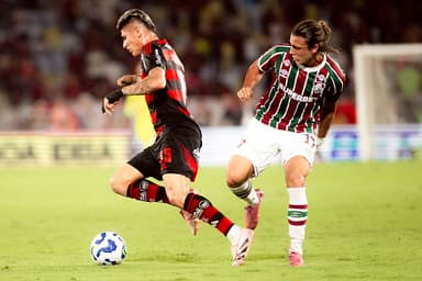 Carrascal em FLUMINENSE X FLAMENGO - CAMPEONATO BRASILEIRO