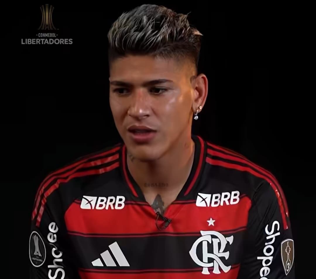 Carrascal dá entrevista sobre final da Libertadores pelo Flamengo