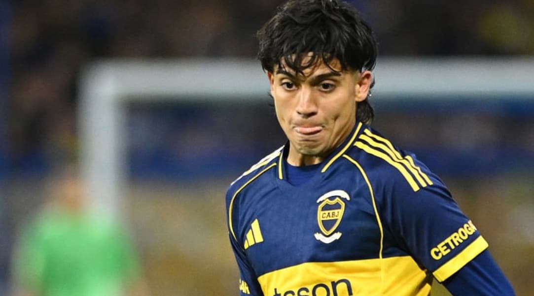 Exequiel Zeballos em jogo do Boca Juniors; Flamengo foi apontado como possível destino de jogador