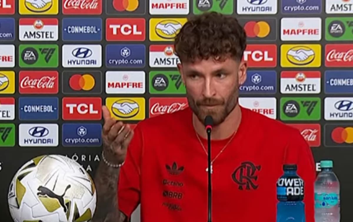 Léo Pereira fala em coletiva Flamengo x Palmeiras