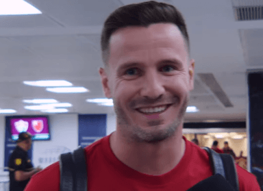 Saúl concede entrevista na chegada ao Maracanã para Fluminense x Flamengo