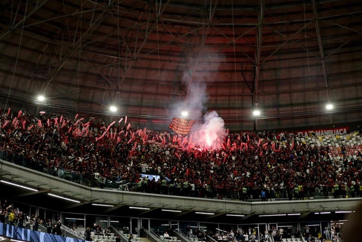 Torcida do Flamengo na Arena MRV