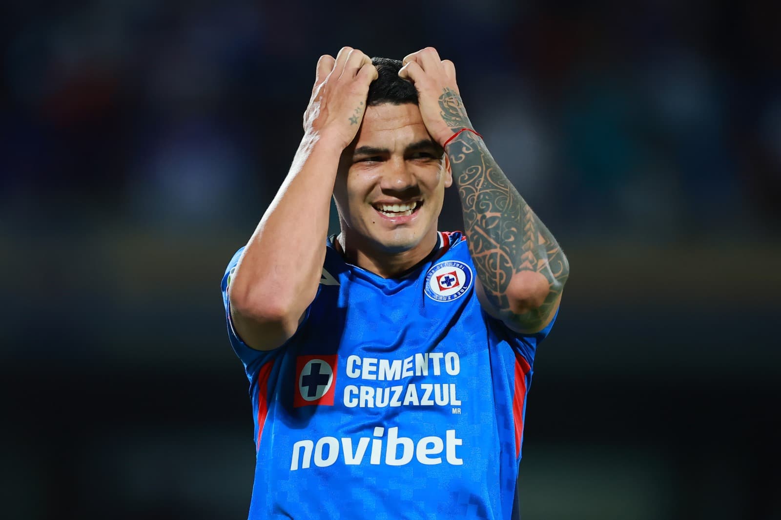 Gabriel Fernandez lamente chance perdida em jogo do Cruz Azul, rival do Flamengo no Intercontinental