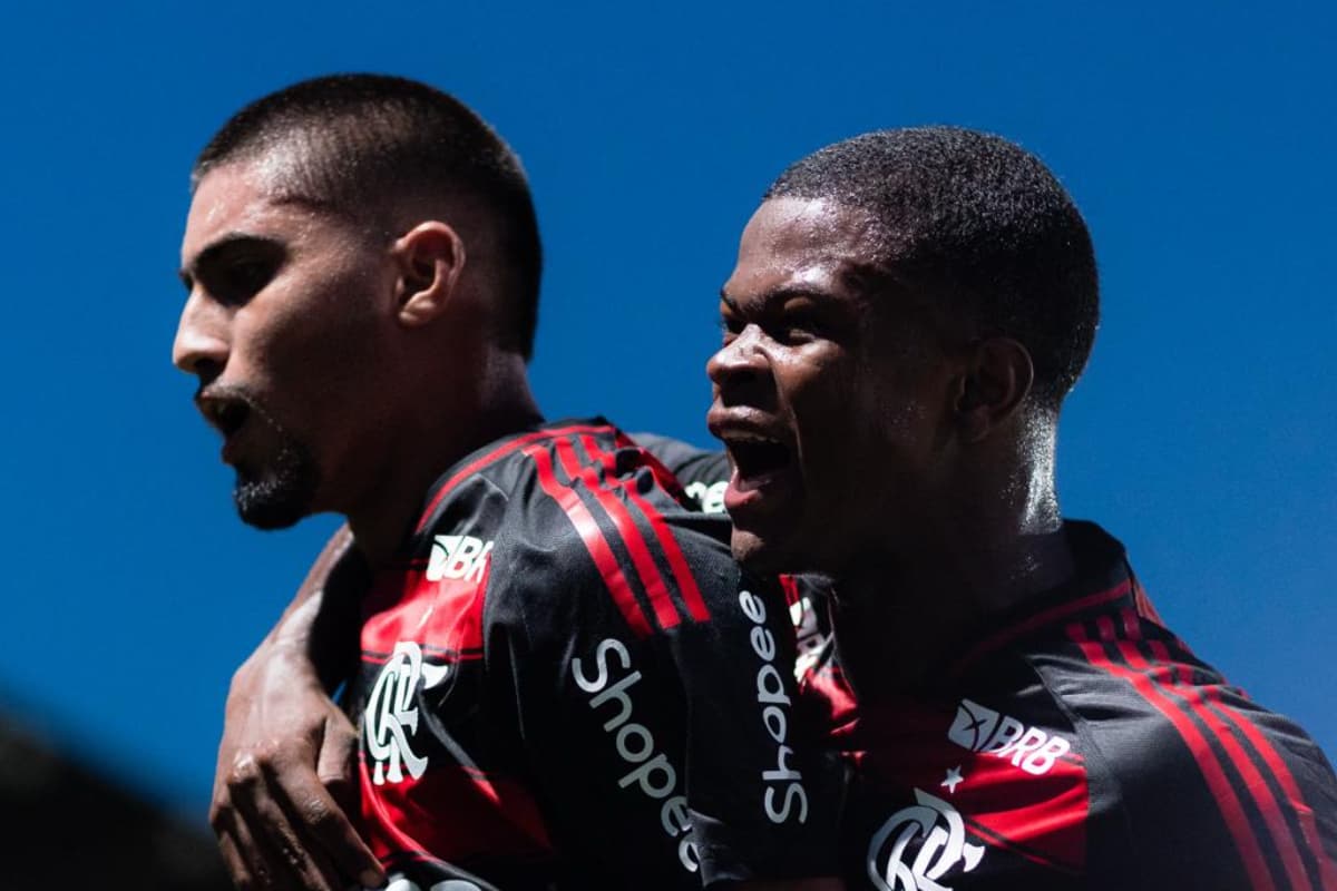 Douglas Telles Guilherme Gomes Flamengo Base