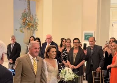 Zico e Sandra comemorando 50 anos de casado