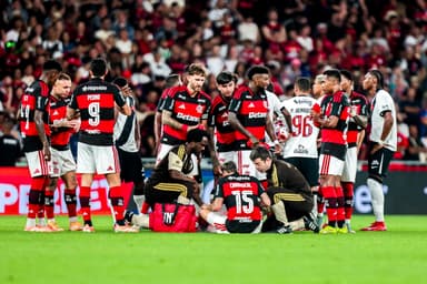 Áudio do VAR em lance de expulsão de Cauan Barros em Flamengo x Vasco foi divulgado pela Ferj