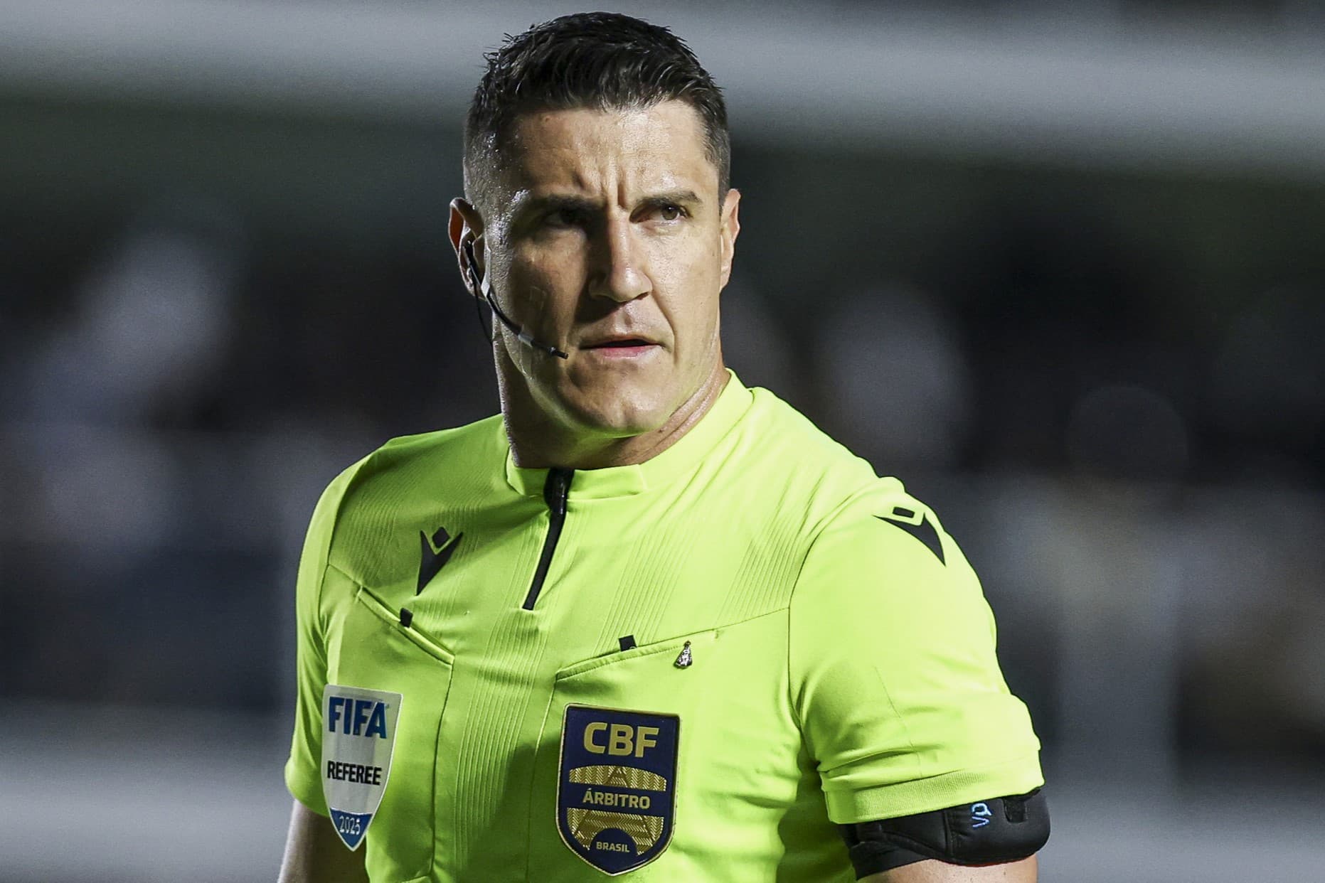 Rafael Klein em jogo do Campeonato Brasileiro, árbitro foi escalado para Flamengo x Corinthians da Supercopa do Brasil