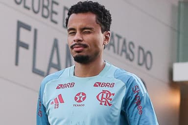 Em negociação com São Paulo, Allan, do Flamengo, tem novo interessado em seu futebol
