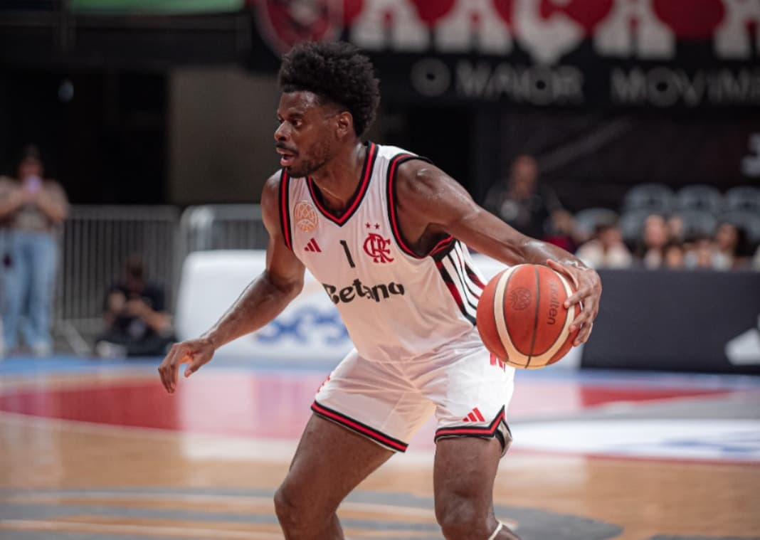 Gui Deodato, cestinha do Flamengo contra Obras Sanitárias