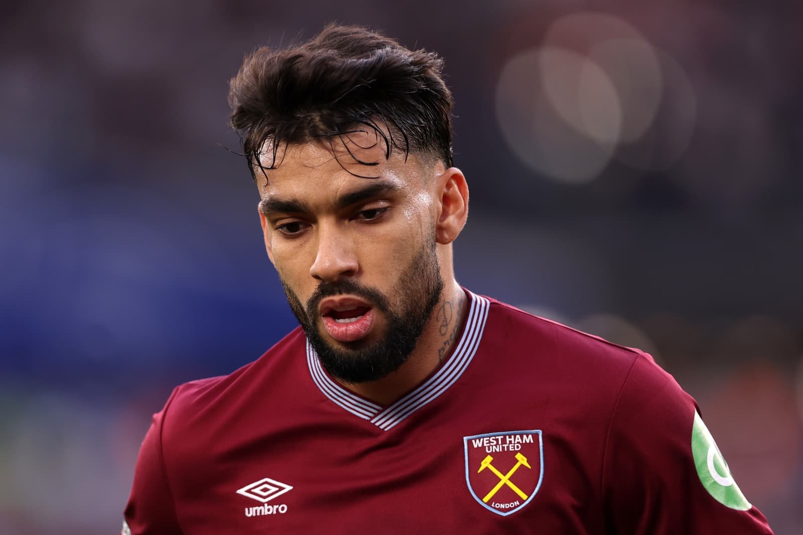 Lucas Paquetá em campo pelo West Ham
