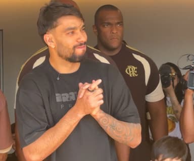 Lucas Paquetá na chegada ao Flamengo