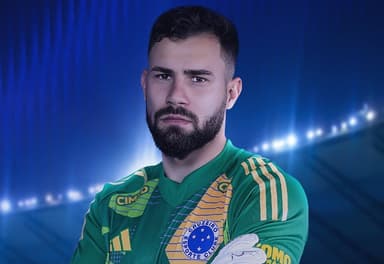 Matheus Cunha, ex-Flamengo, anunciado pelo Cruzeiro