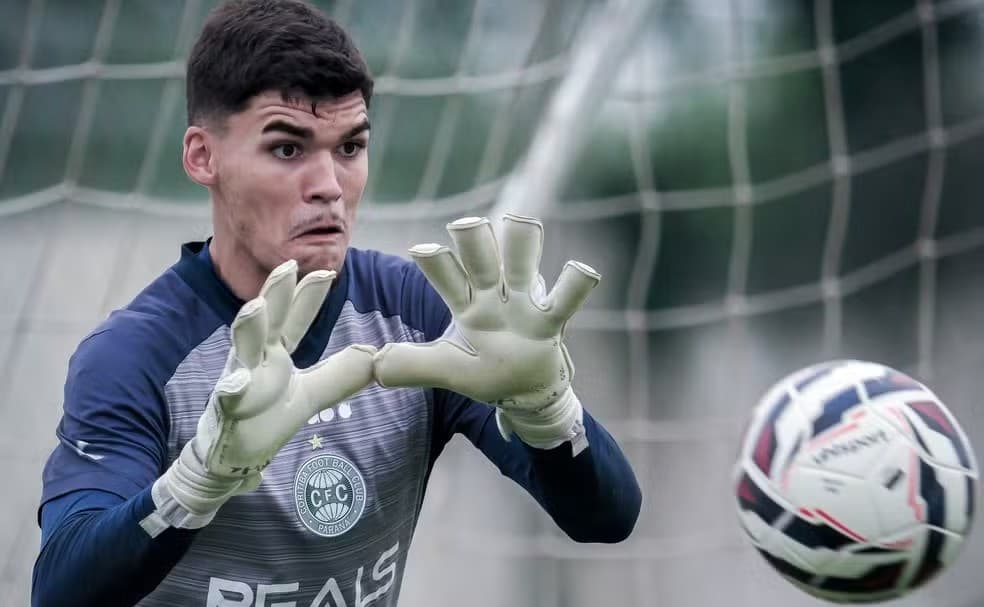 Pedro Morisco em treinamento do Coritiba