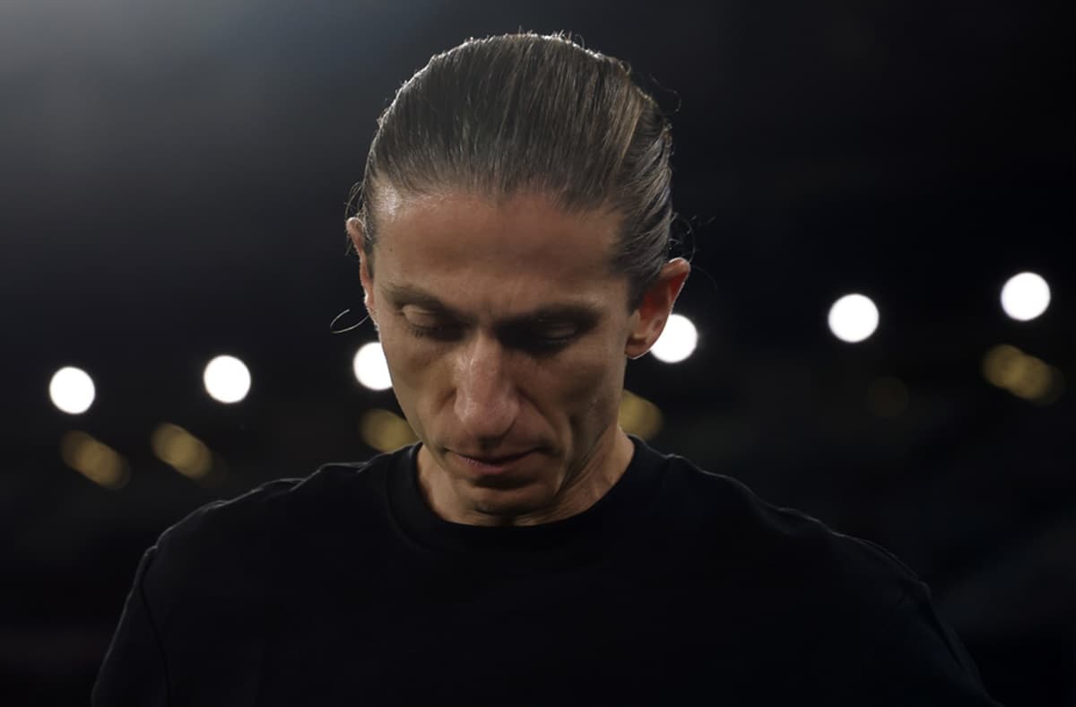Filipe Luís em jogo do Flamengo contra o Lanús