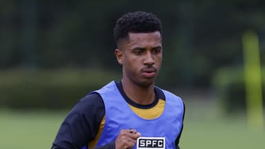 Marcos Antônio durante treino do São Paulo