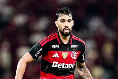 Lucas Paquetá durante Flamengo x Internacional pelo Brasileirão