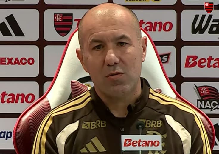 Leonardo Jardim durante a coletiva de apresentação no Flamengo
