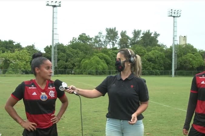 carol ladaga estreia flamengo carioca feminino gols