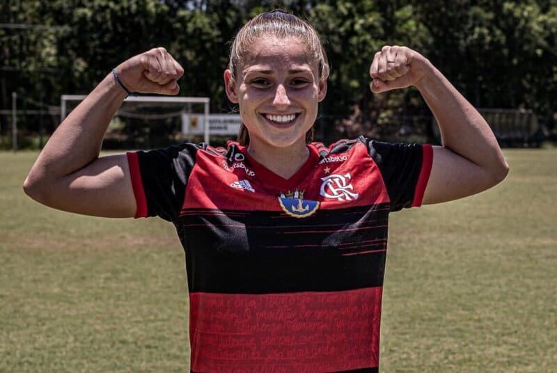 jissele lateral flamengo futebol feminino 2021