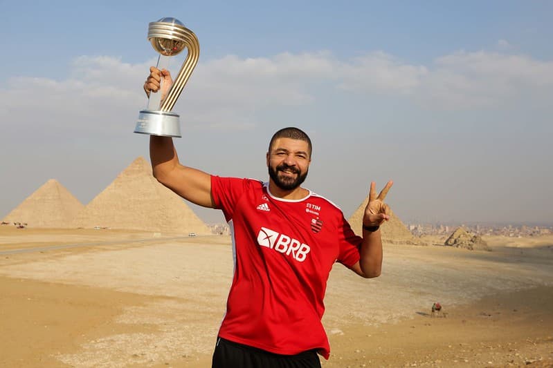 Olivinha FlaBasquete Campeão Mundial Egito Deus da Taça